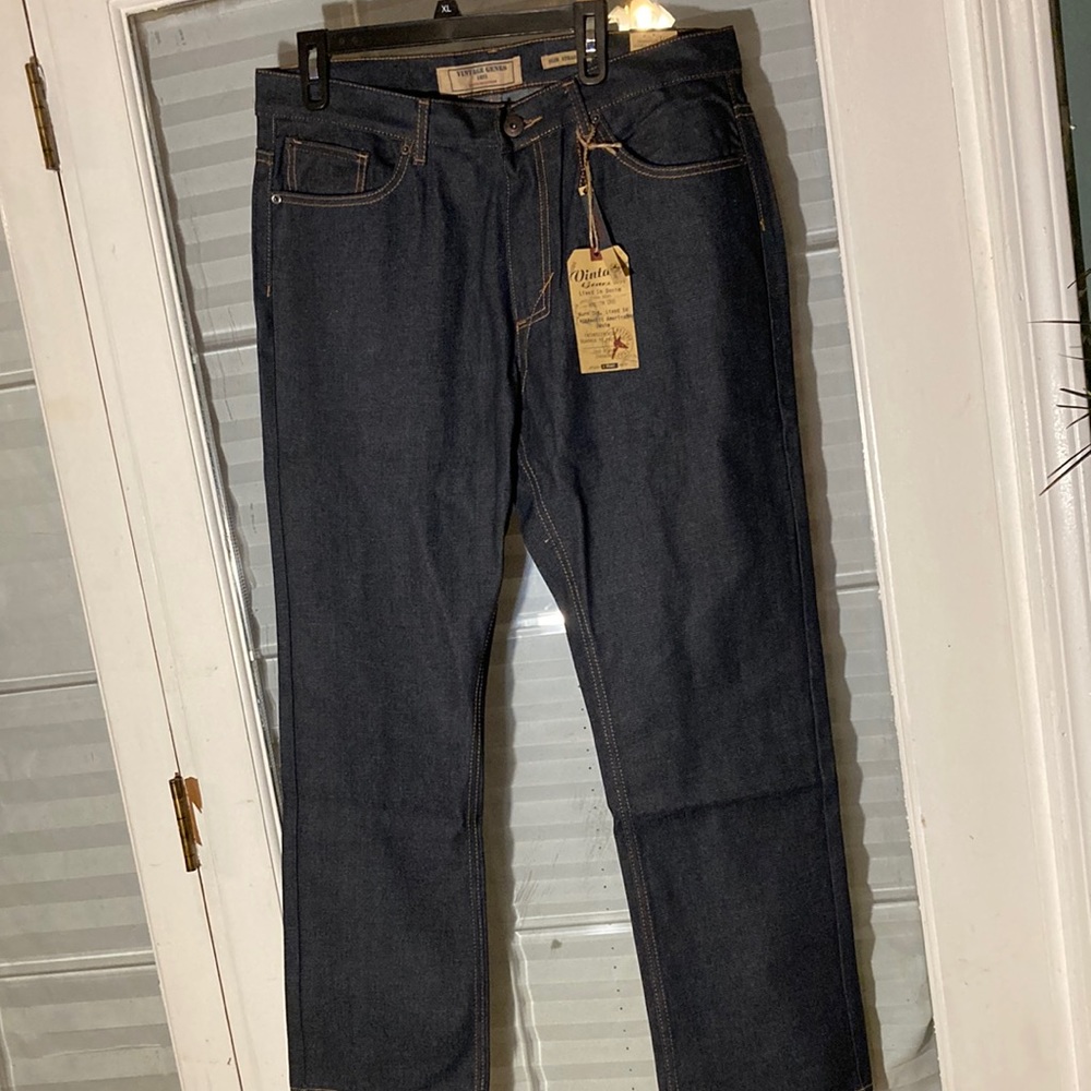 NWT Vintage genes, mens  dark gray blue jean are stretch and comfortable.